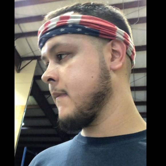 Meet your Posher, Eduardo - Picture 1 of 1